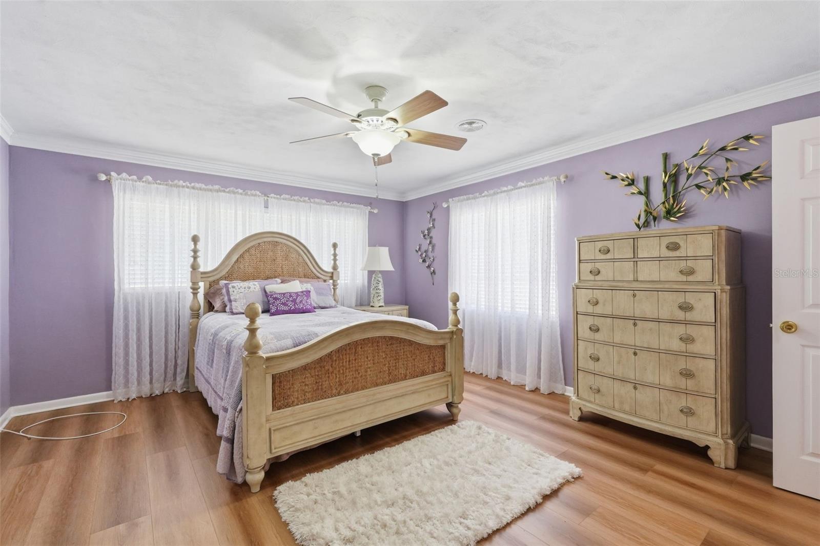 Image 20 of 44 For 700 Spencer Avenue