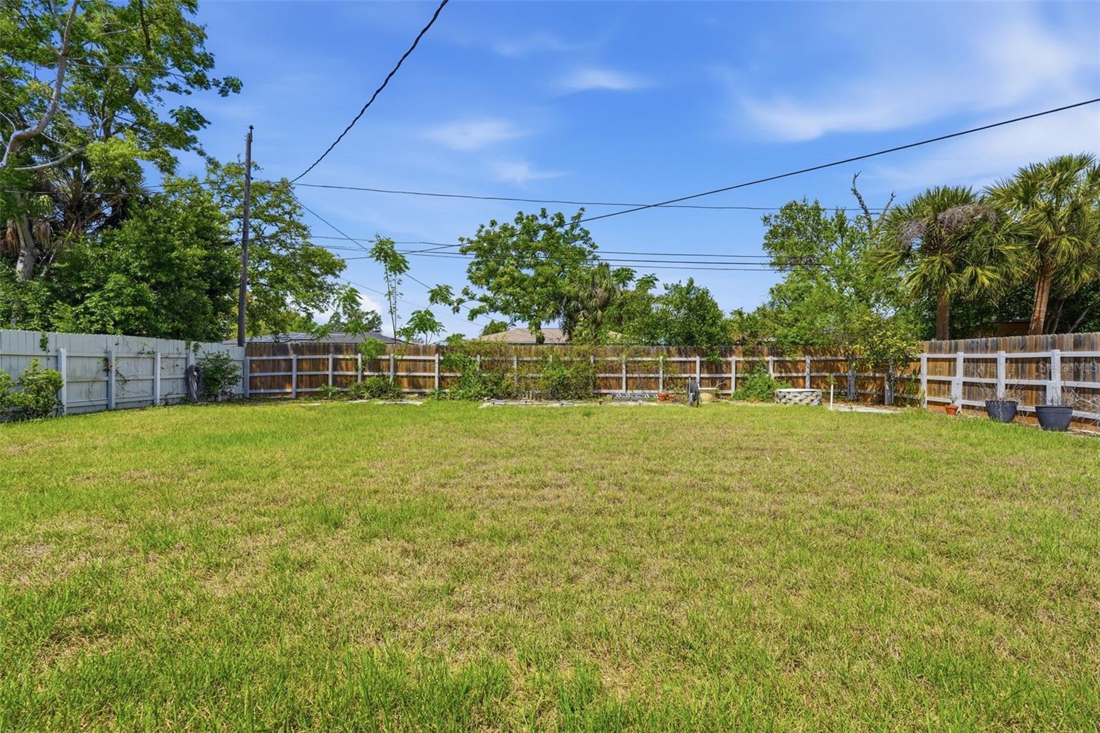 Image 34 of 44 For 700 Spencer Avenue