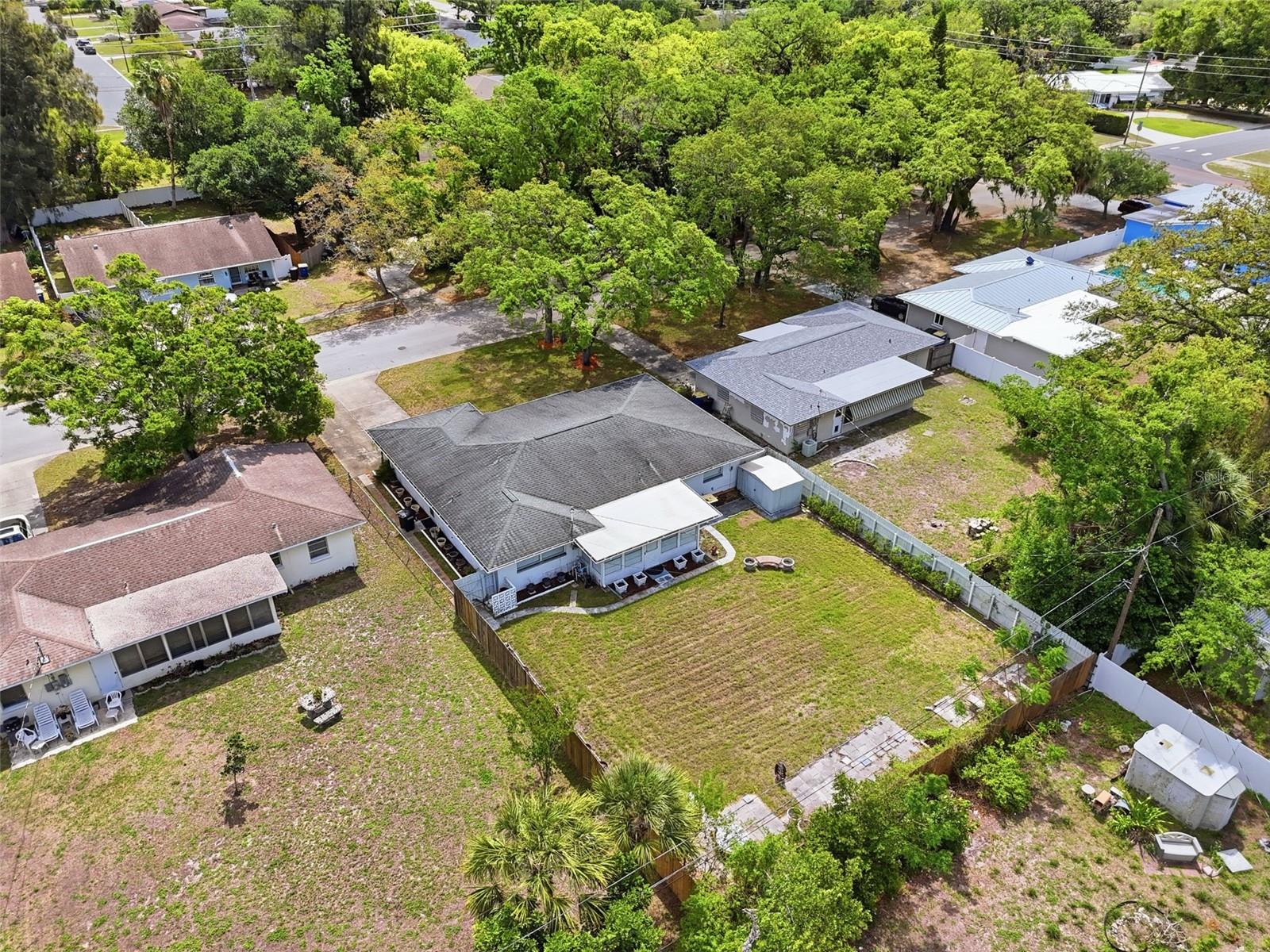 Image 39 of 44 For 700 Spencer Avenue