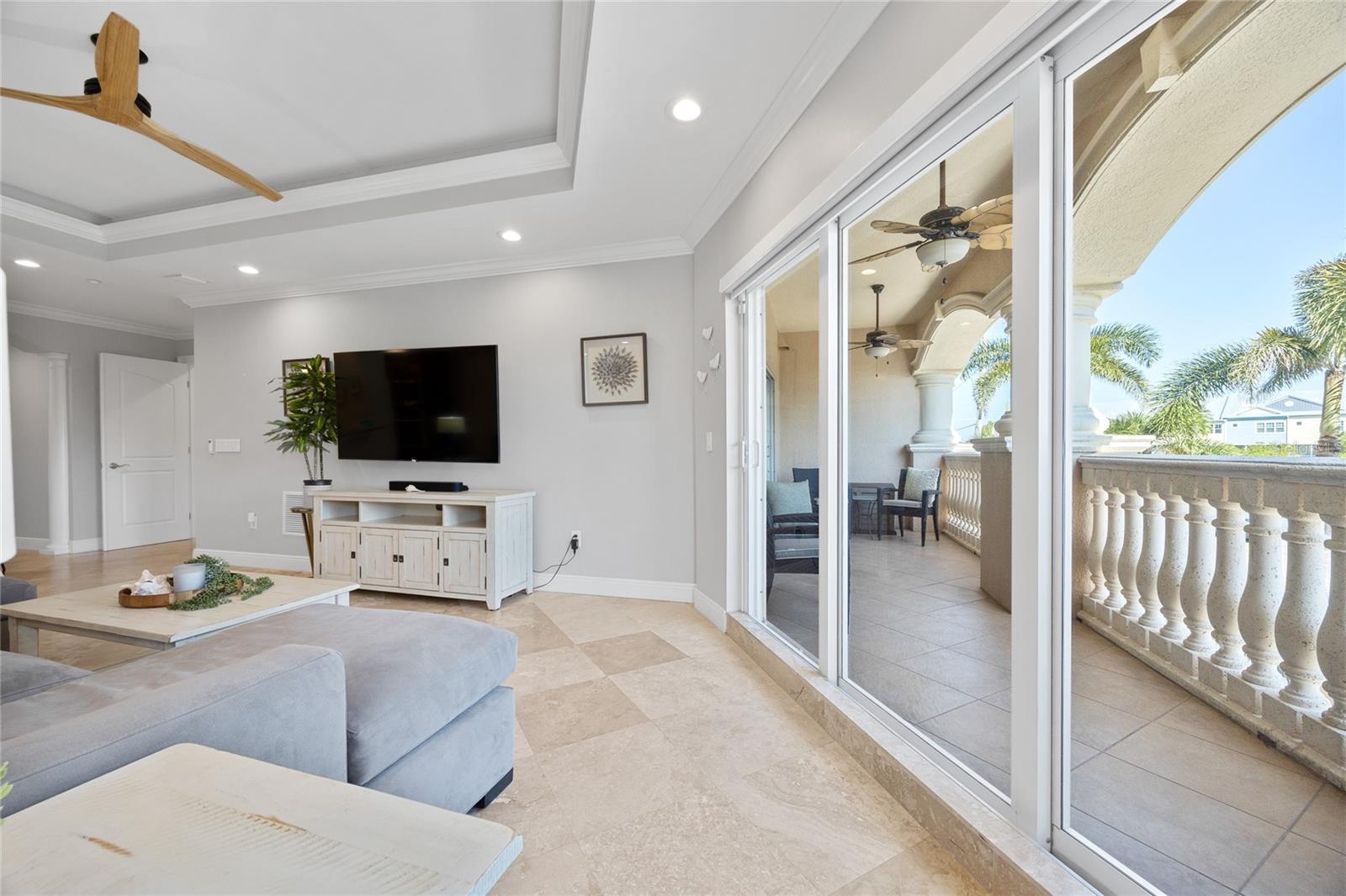 Image 10 of 57 For 604 Gulf Boulevard 207