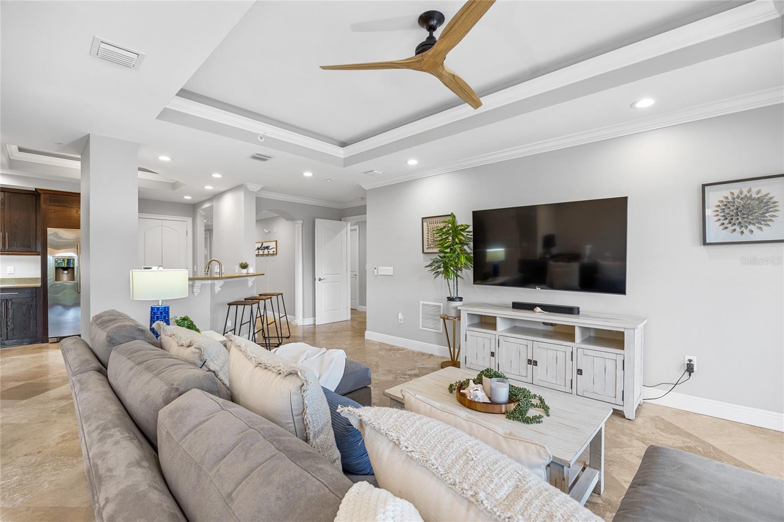 Image 14 of 57 For 604 Gulf Boulevard 207