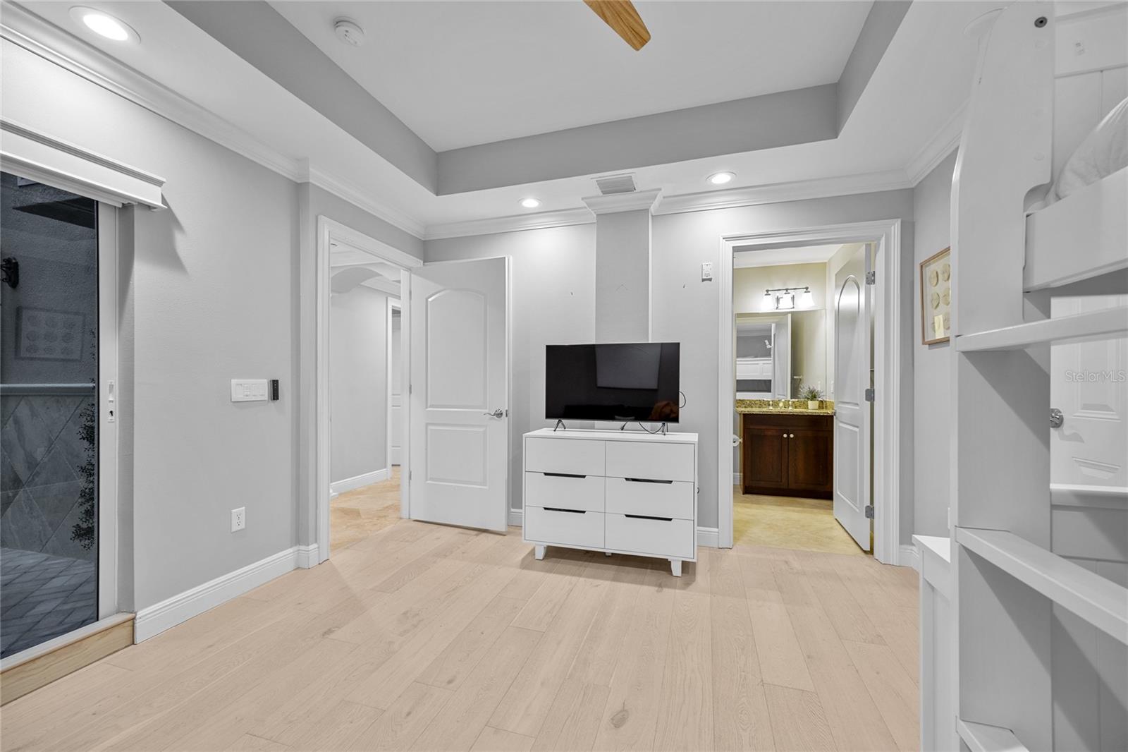 Image 36 of 57 For 604 Gulf Boulevard 207