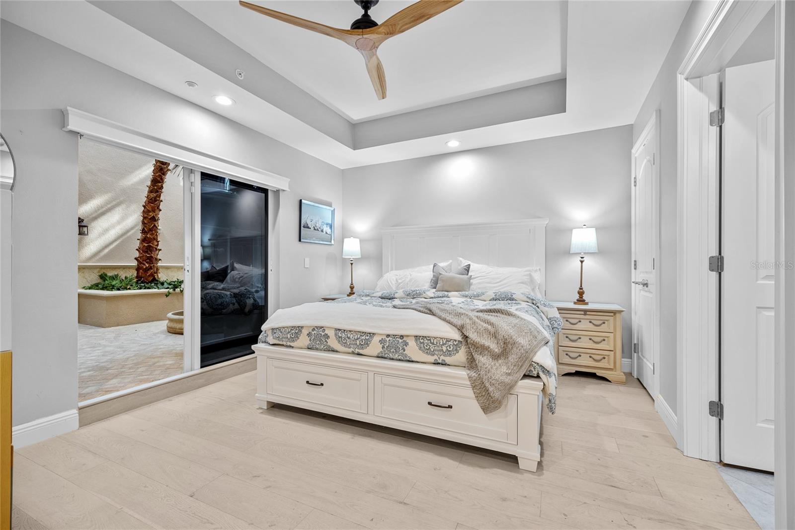 Image 41 of 57 For 604 Gulf Boulevard 207