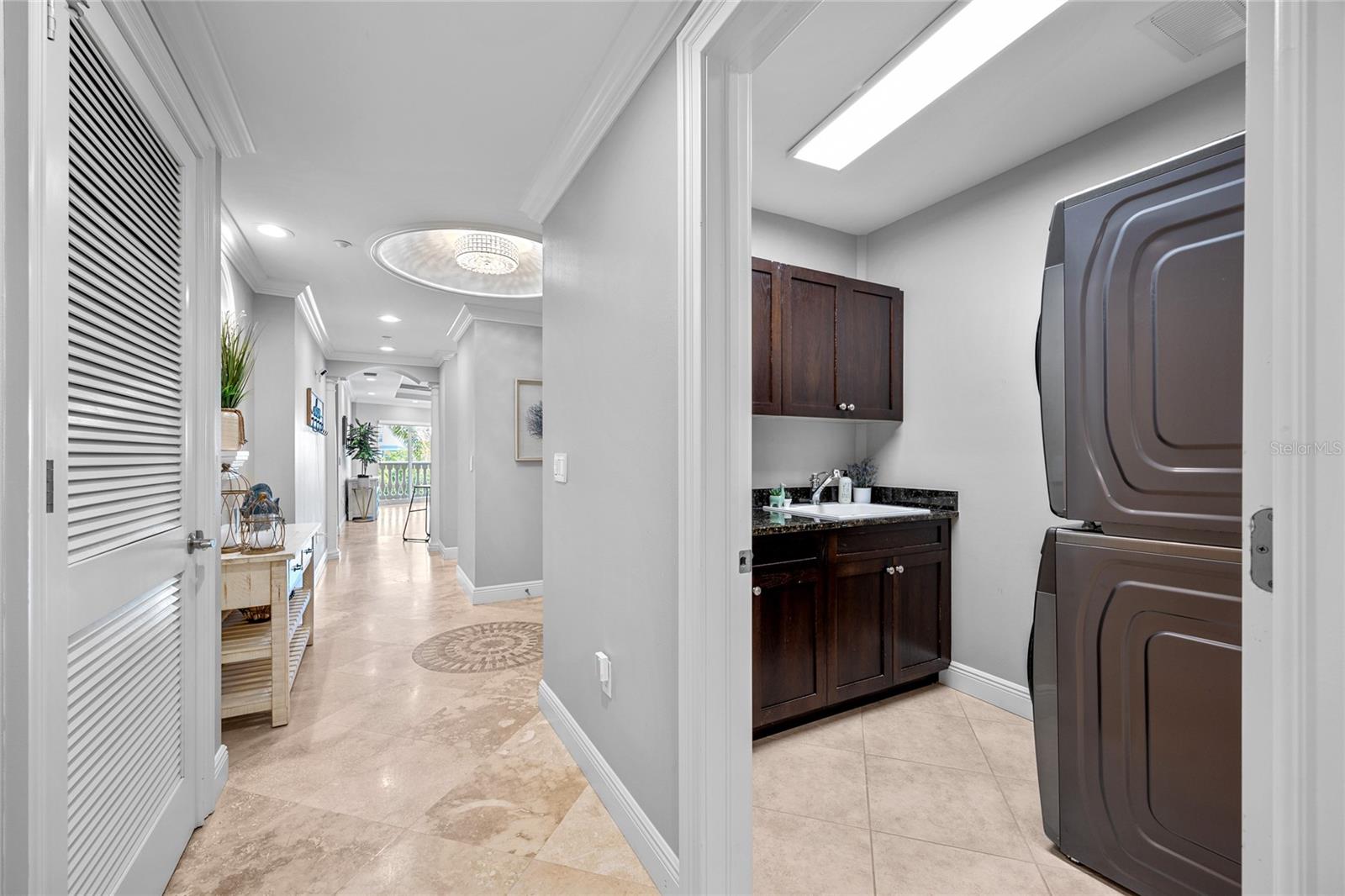 Image 44 of 57 For 604 Gulf Boulevard 207