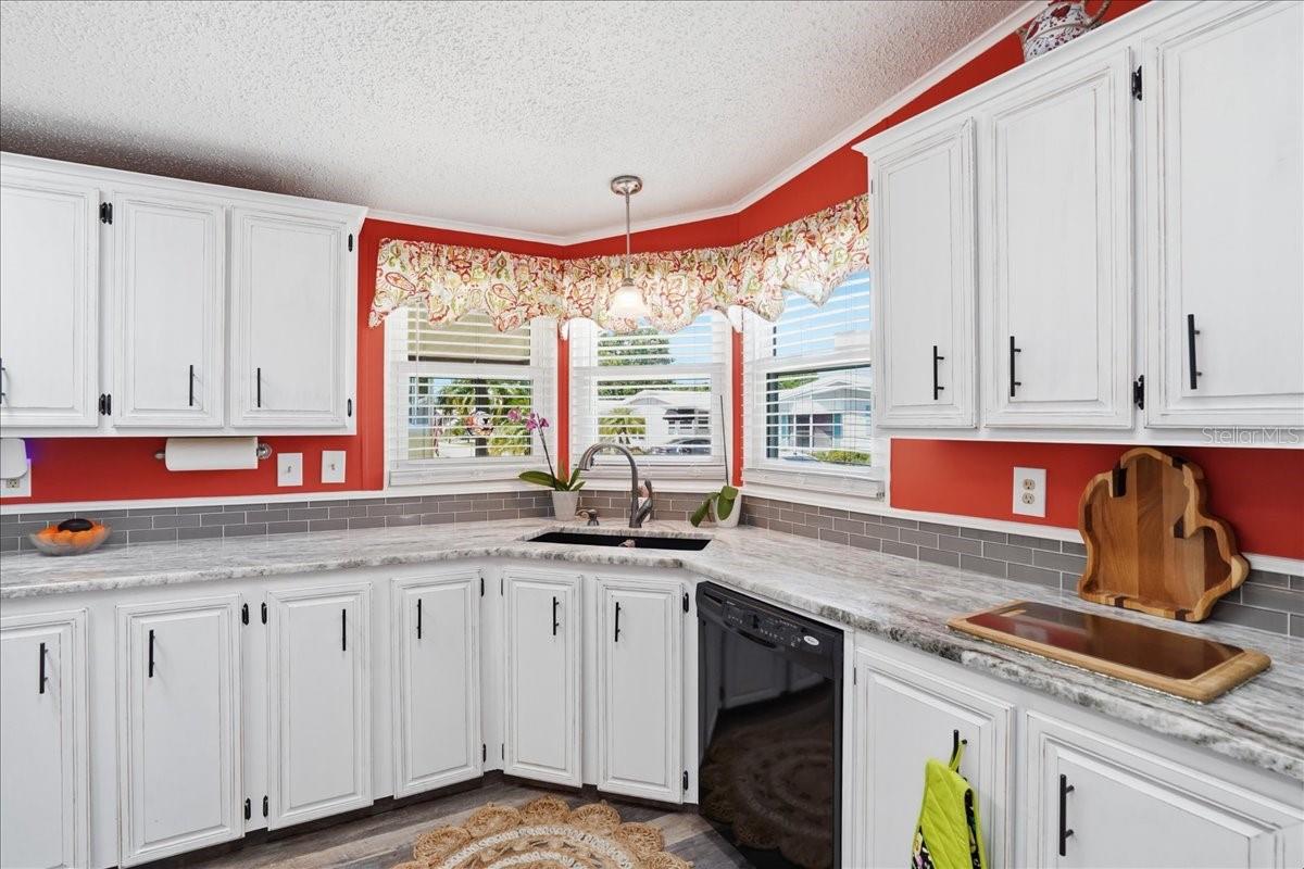 Image 10 of 38 For 1001 Starkey Road 282