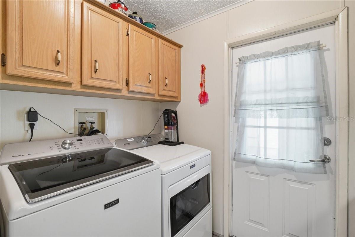 Image 27 of 38 For 1001 Starkey Road 282