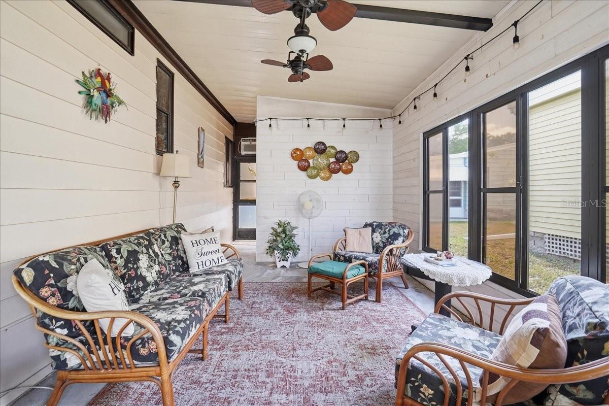 Image 28 of 38 For 1001 Starkey Road 282