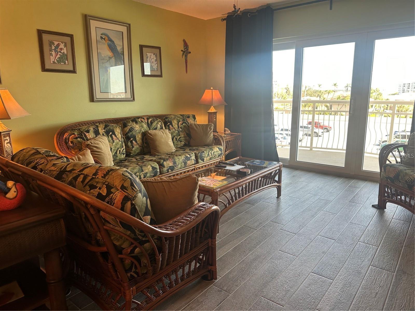 Image 2 of 54 For 4900 Brittany Drive S 411