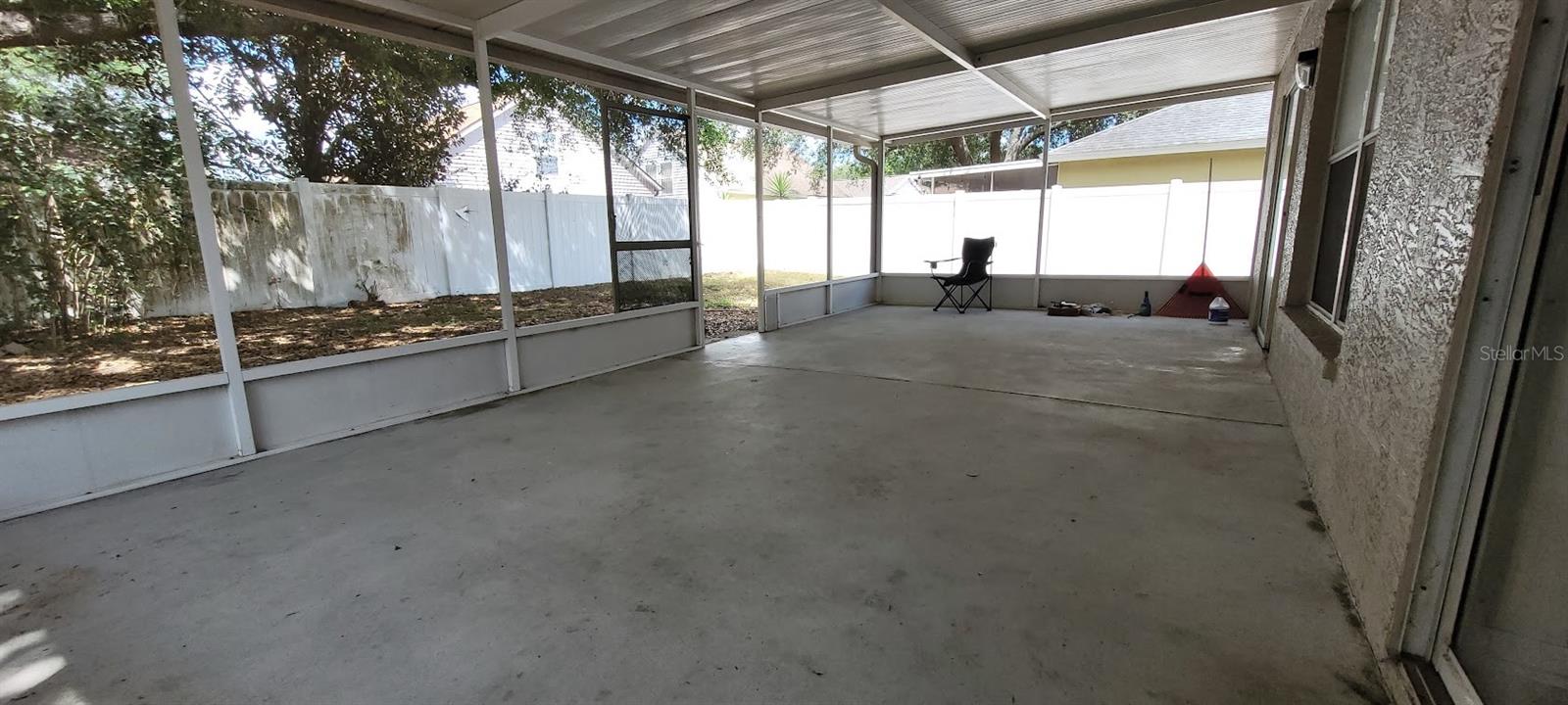 Image 13 of 28 For 1710 Tropicana Way