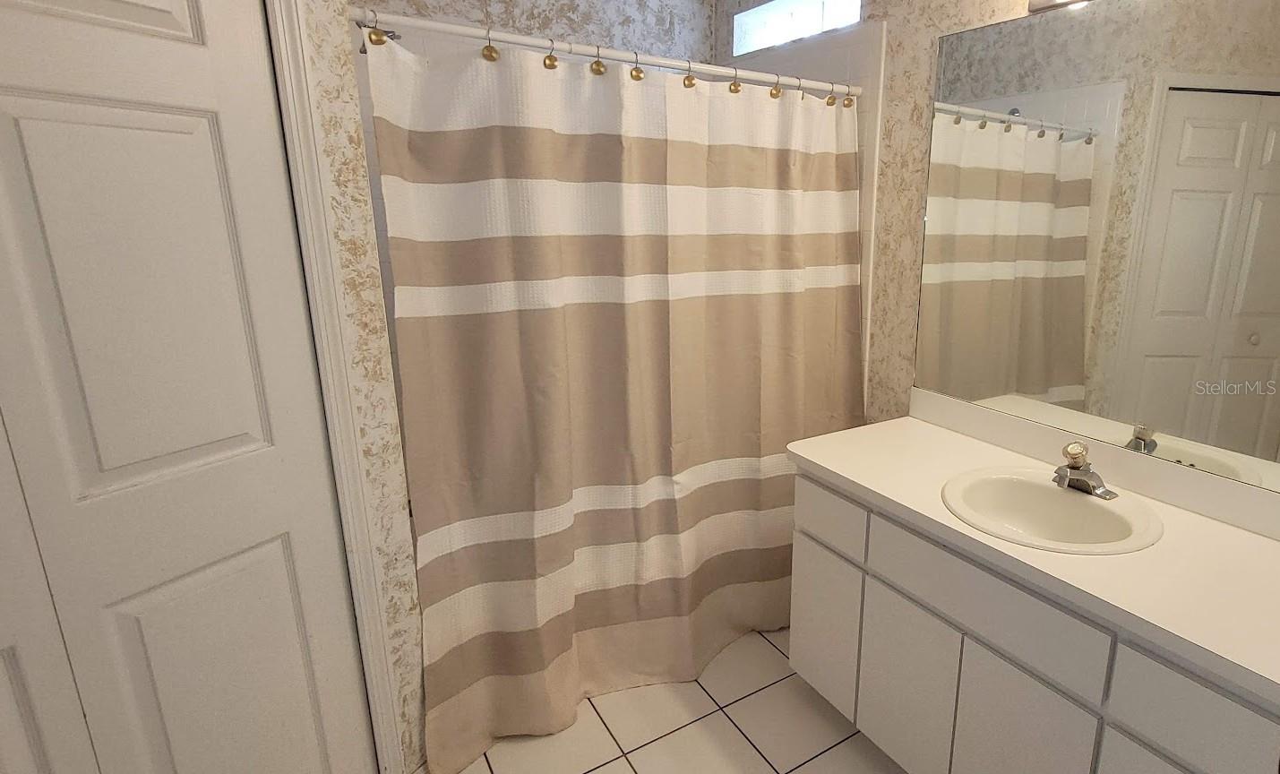 Image 9 of 28 For 1710 Tropicana Way