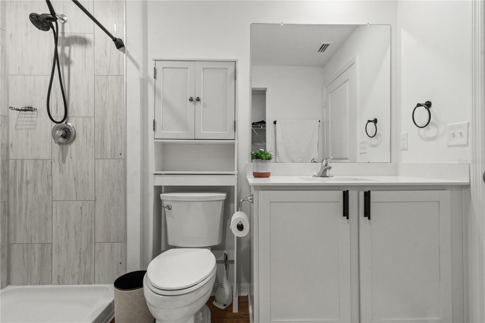 Image 16 of 22 For 11380 Old Squaw Avenue