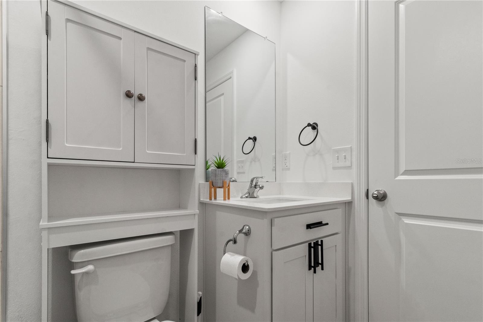 Image 17 of 22 For 11380 Old Squaw Avenue