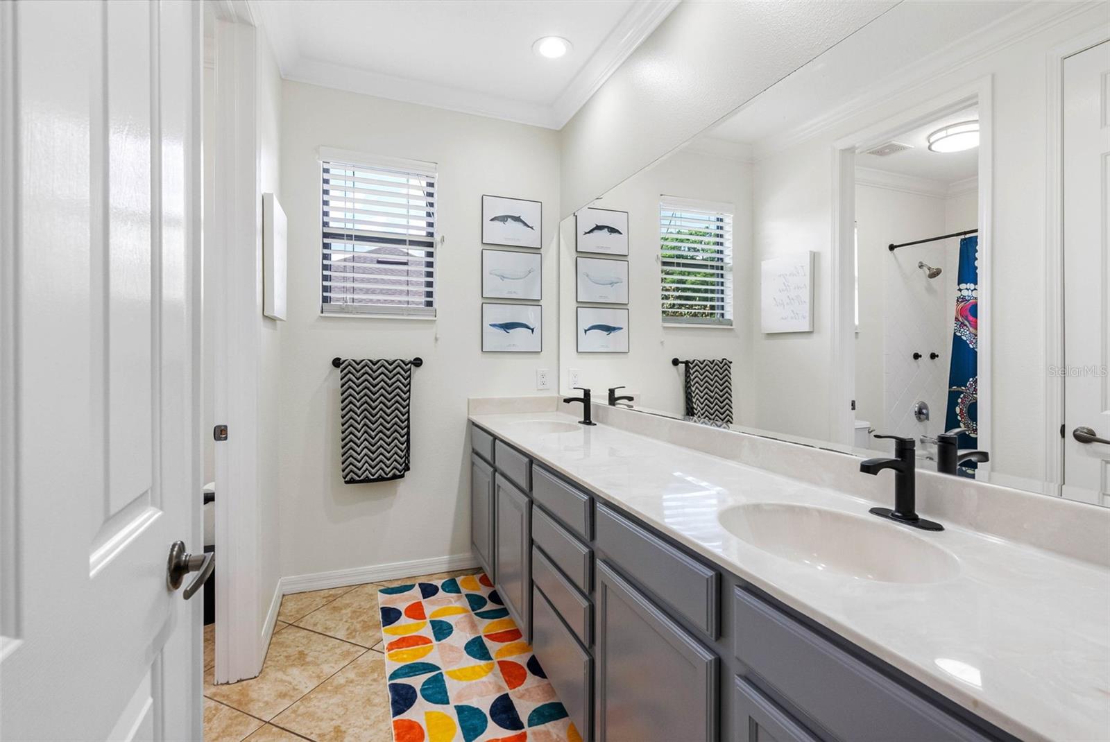 Image 30 of 55 For 22425 Oakville Drive