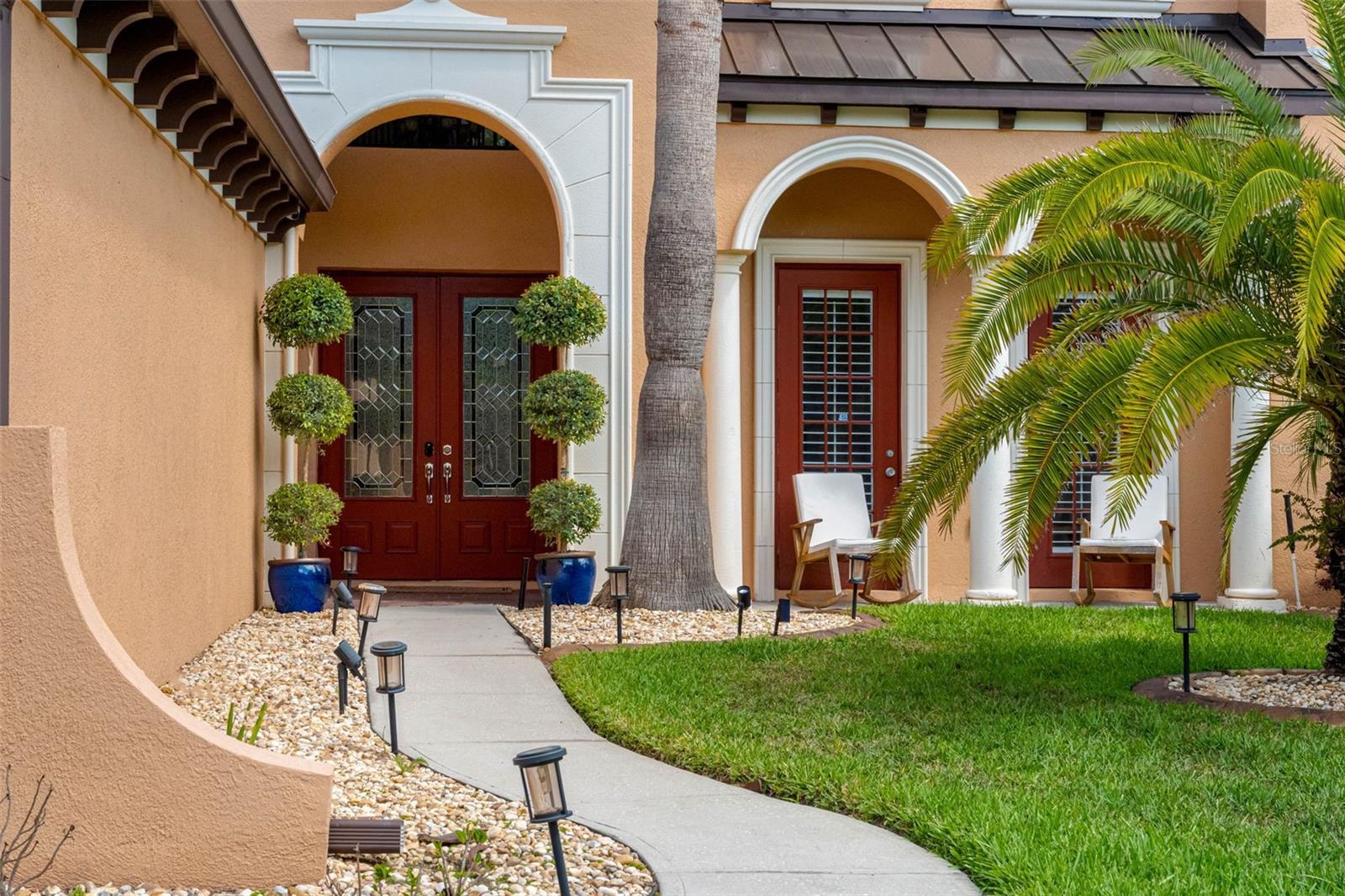 Image 4 of 55 For 22425 Oakville Drive