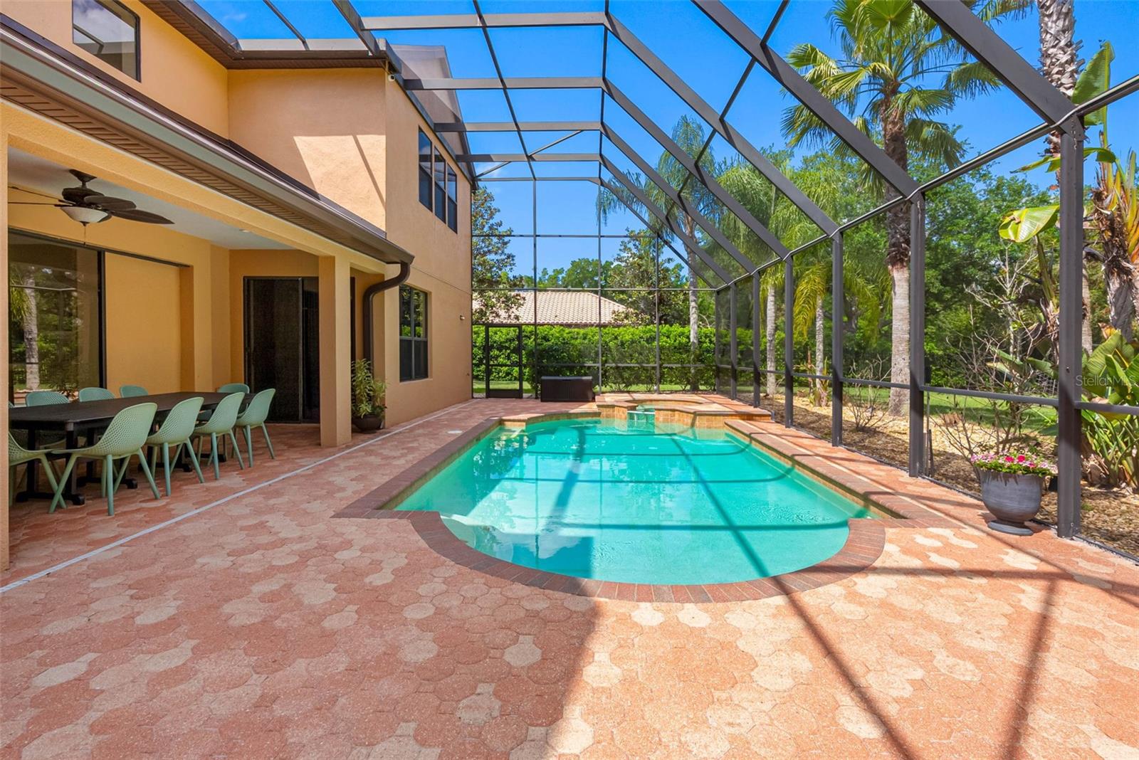 Image 41 of 55 For 22425 Oakville Drive