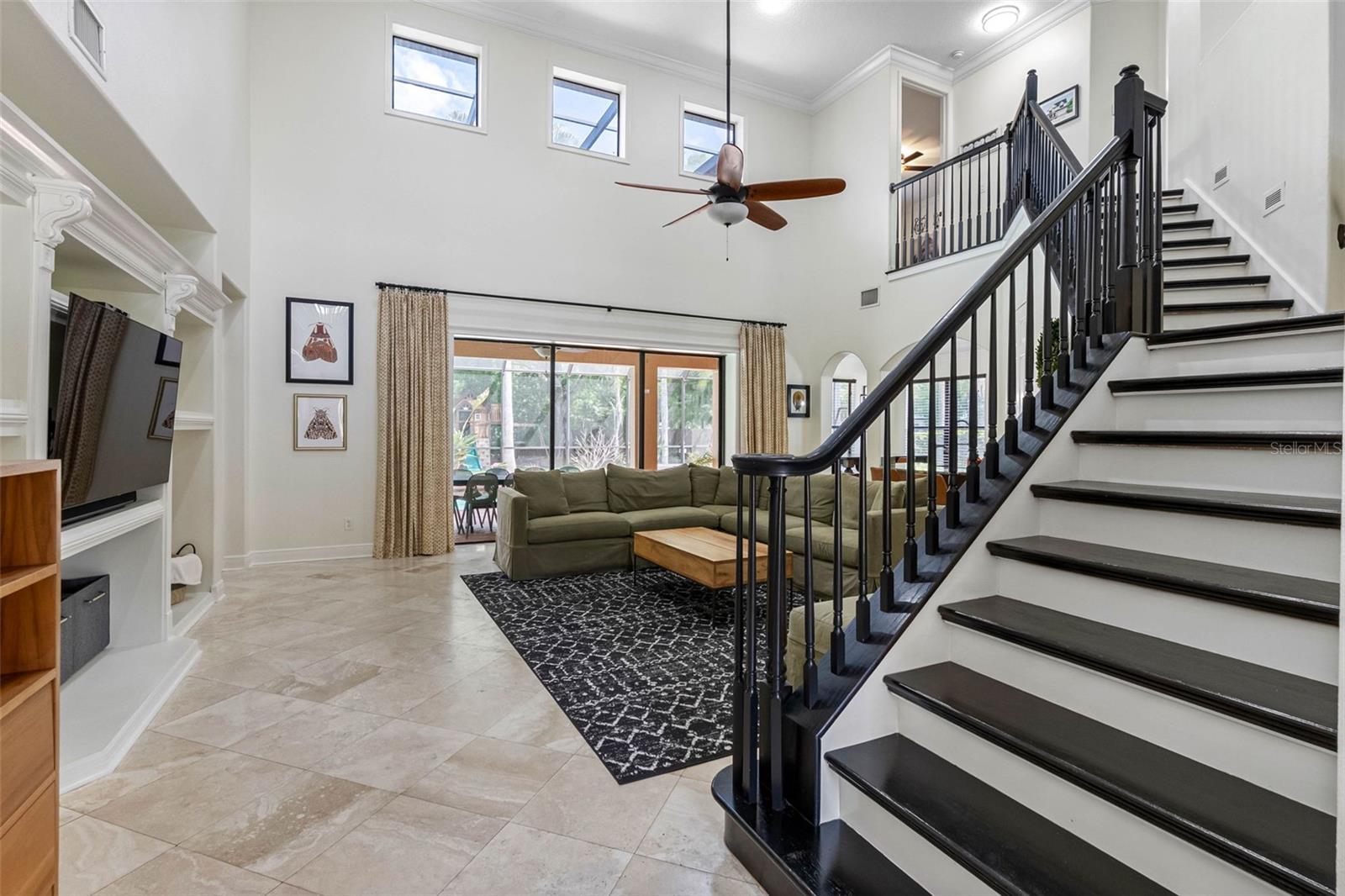 Image 7 of 55 For 22425 Oakville Drive