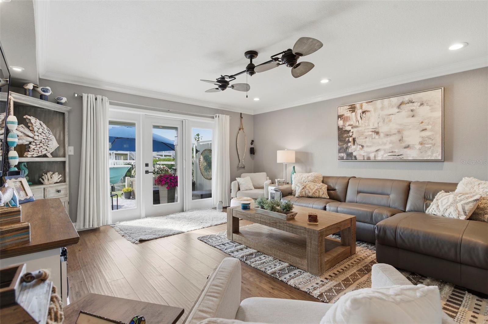 Image 15 of 88 For 4751 Coquina Key Drive Se