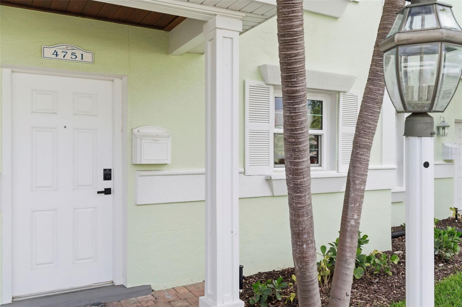 Image 2 of 88 For 4751 Coquina Key Drive Se