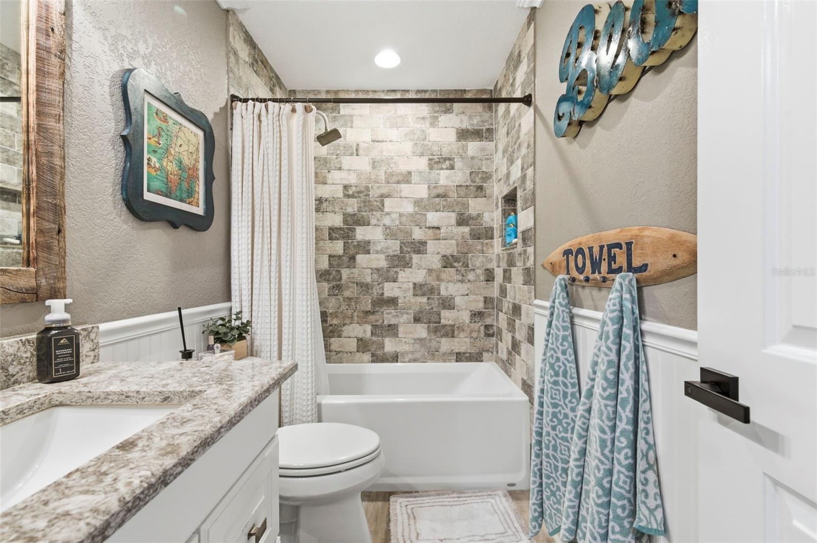 Image 32 of 88 For 4751 Coquina Key Drive Se