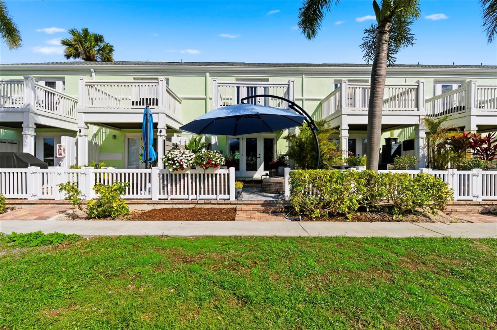 Image 45 of 88 For 4751 Coquina Key Drive Se