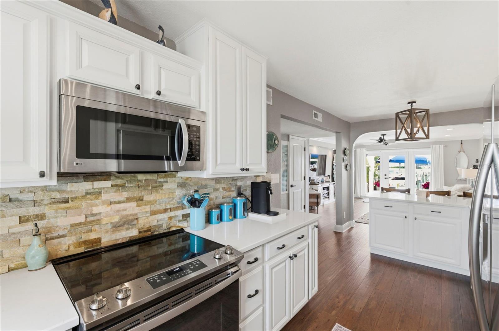 Image 7 of 88 For 4751 Coquina Key Drive Se