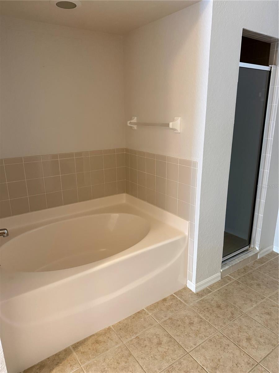 Image 15 of 30 For 1715 Hammocks Avenue 1715