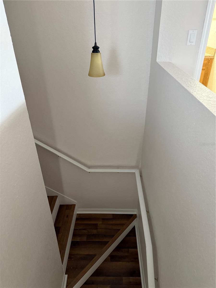 Image 4 of 30 For 1715 Hammocks Avenue 1715