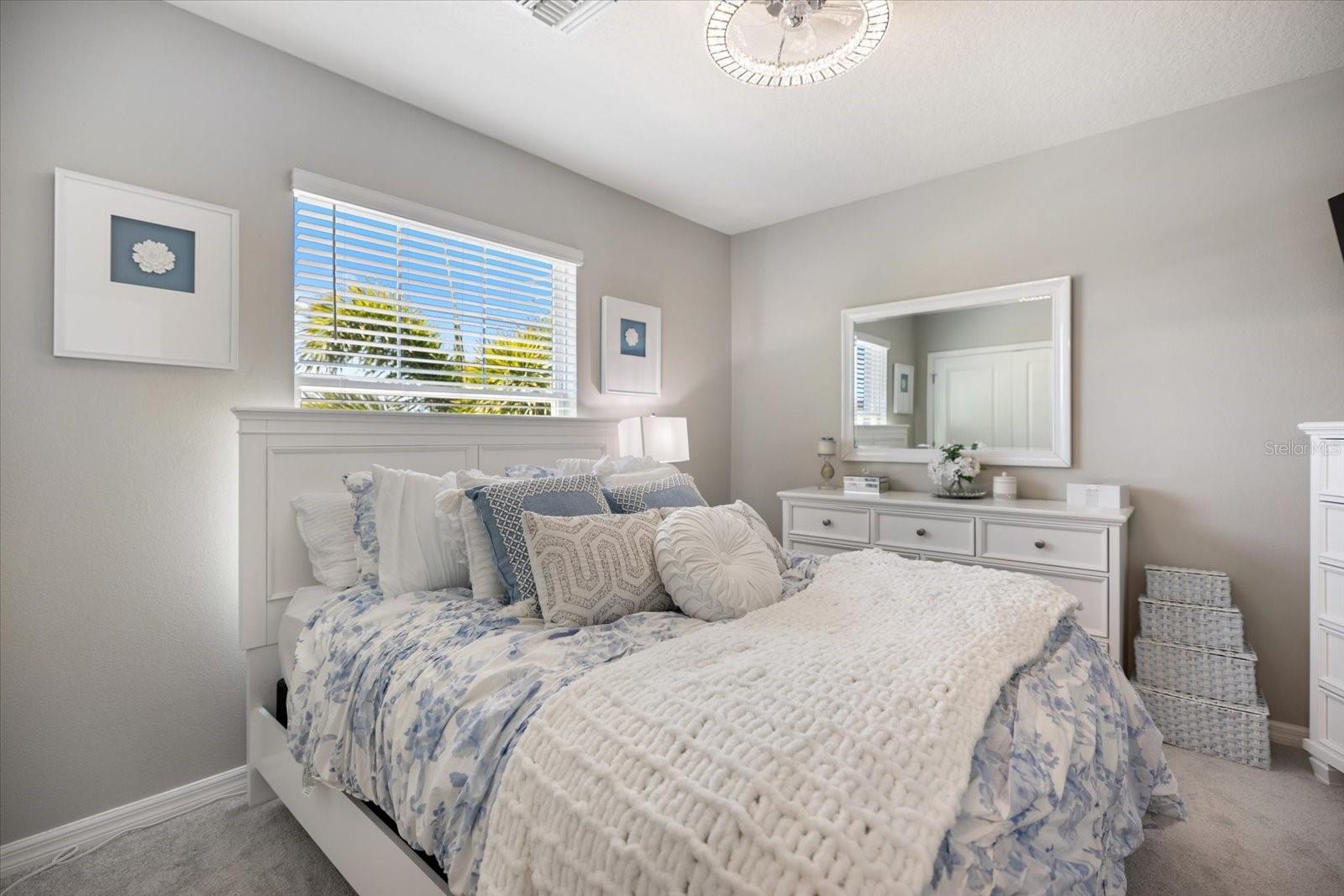 Image 17 of 23 For 8660 Ice Wine Street