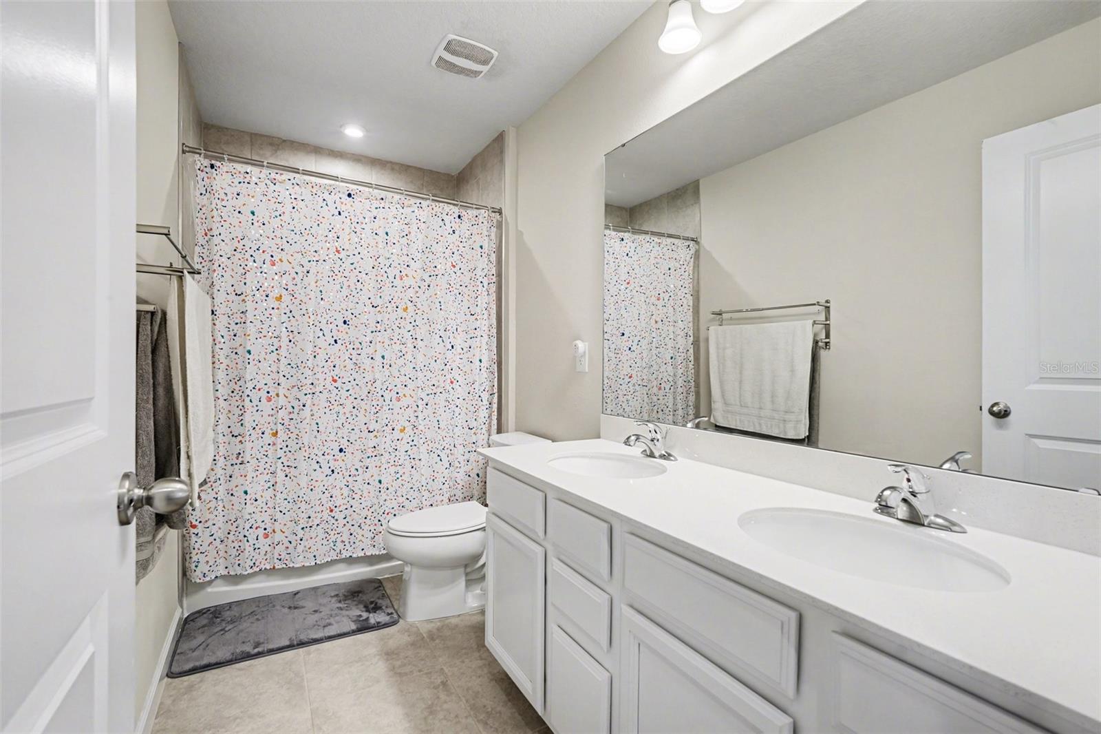 Image 19 of 39 For 10729 High Noon Trail