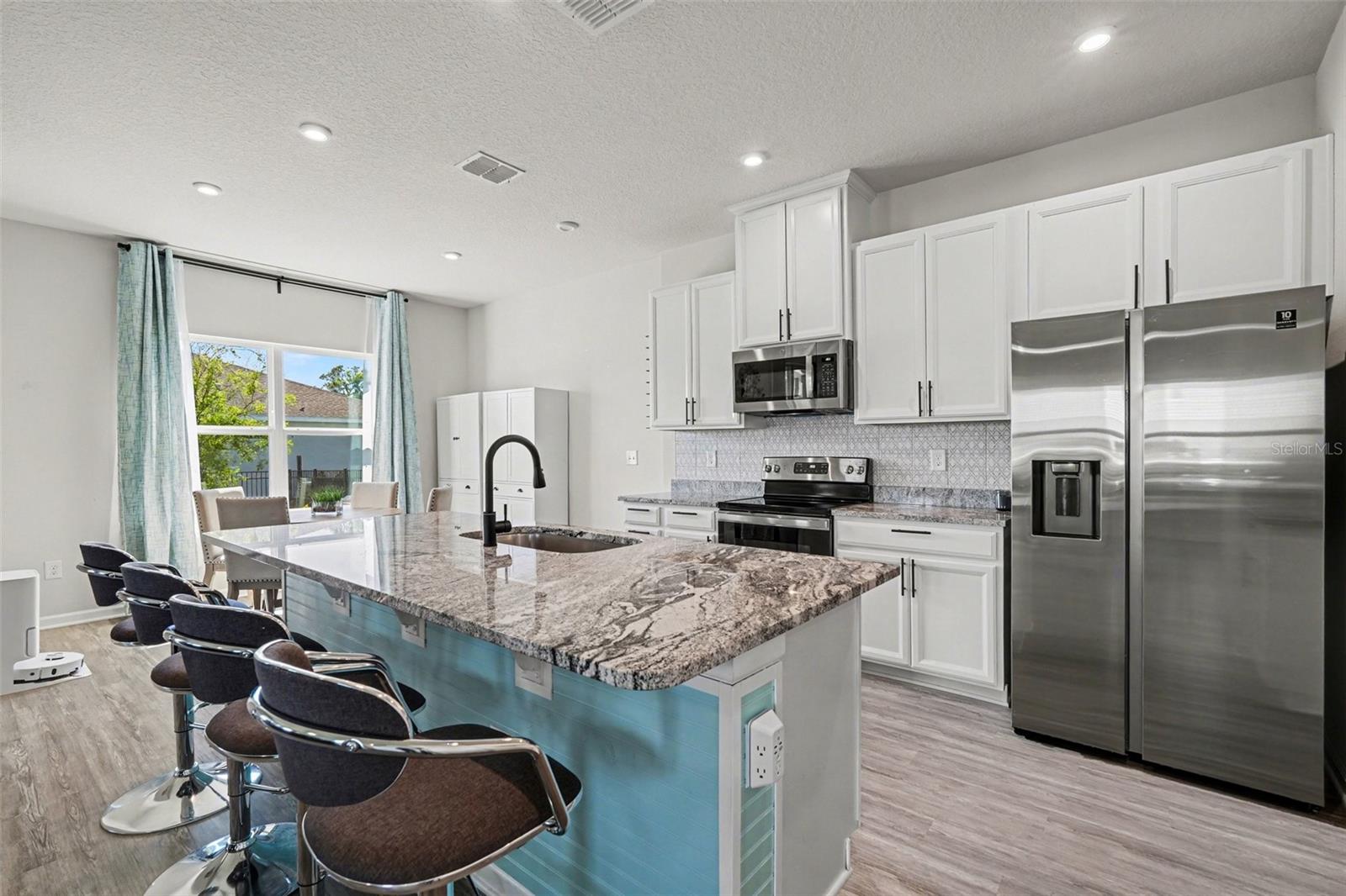 Image 8 of 39 For 10729 High Noon Trail