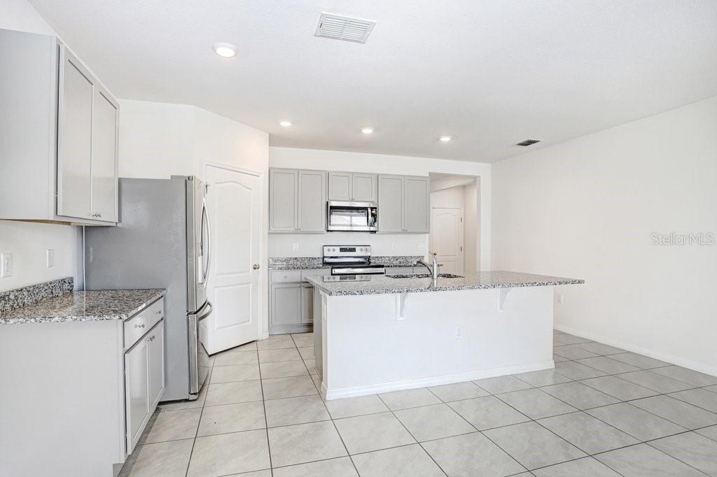 Image 11 of 46 For 1125 Torrente Lane