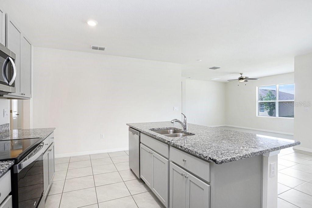 Image 12 of 46 For 1125 Torrente Lane