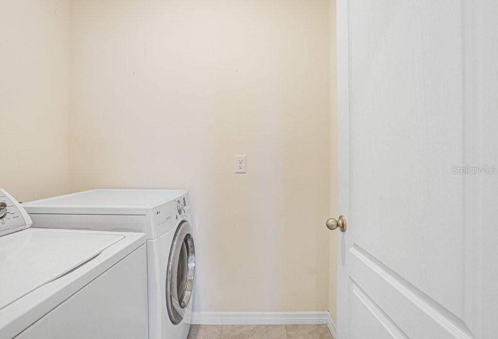 Image 23 of 46 For 1125 Torrente Lane