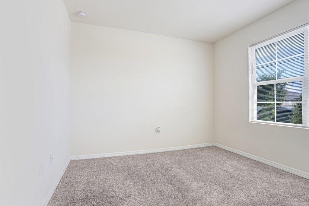 Image 26 of 46 For 1125 Torrente Lane