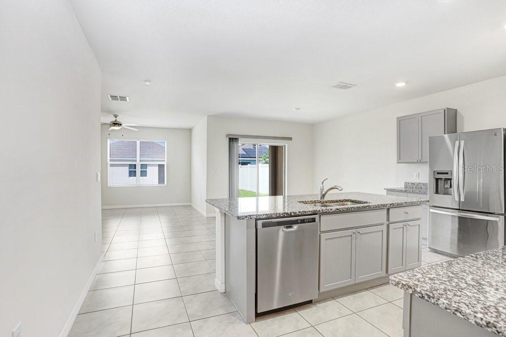 Image 7 of 46 For 1125 Torrente Lane