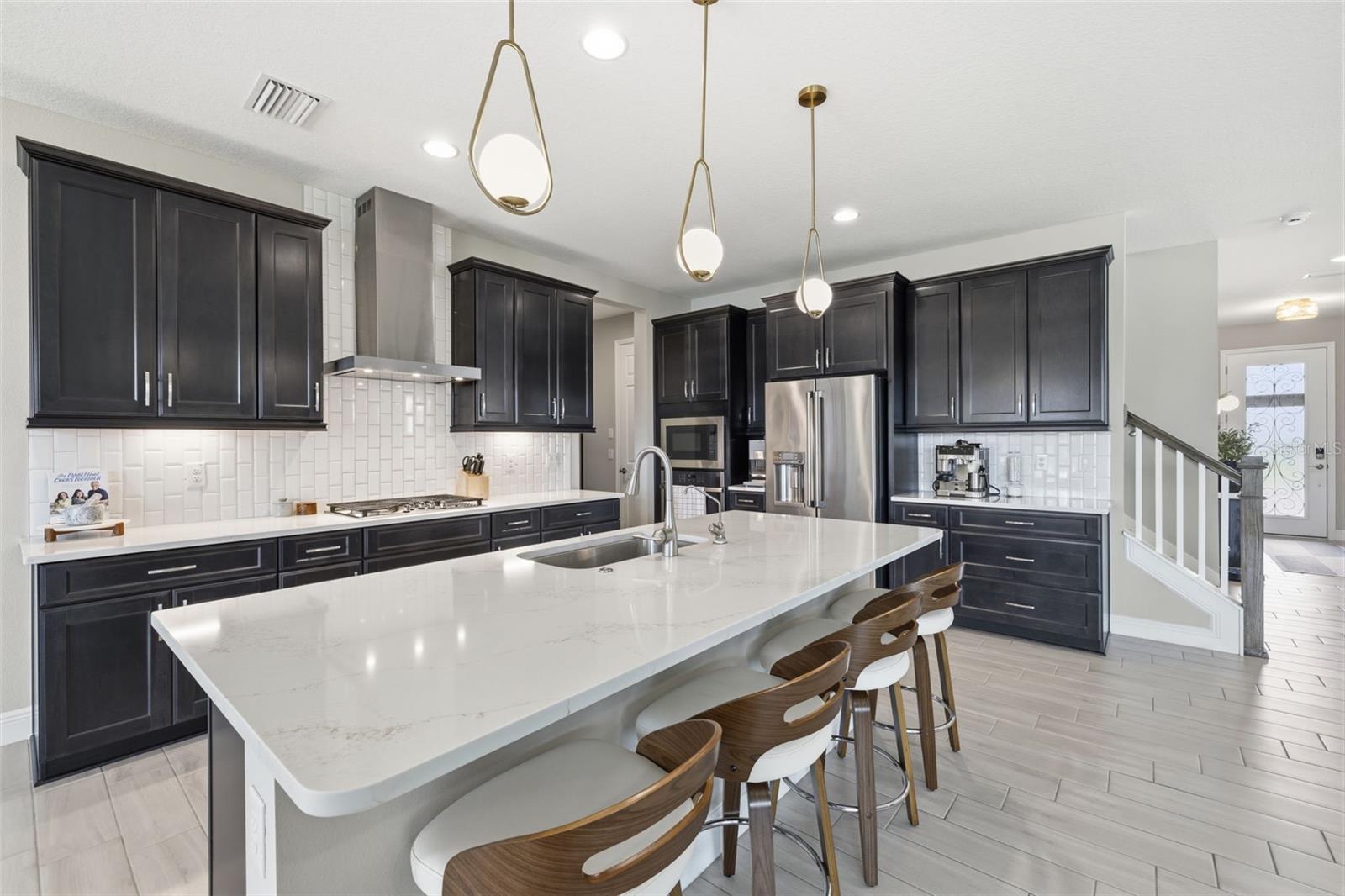 Image 9 of 60 For 8310 Carrhill Place