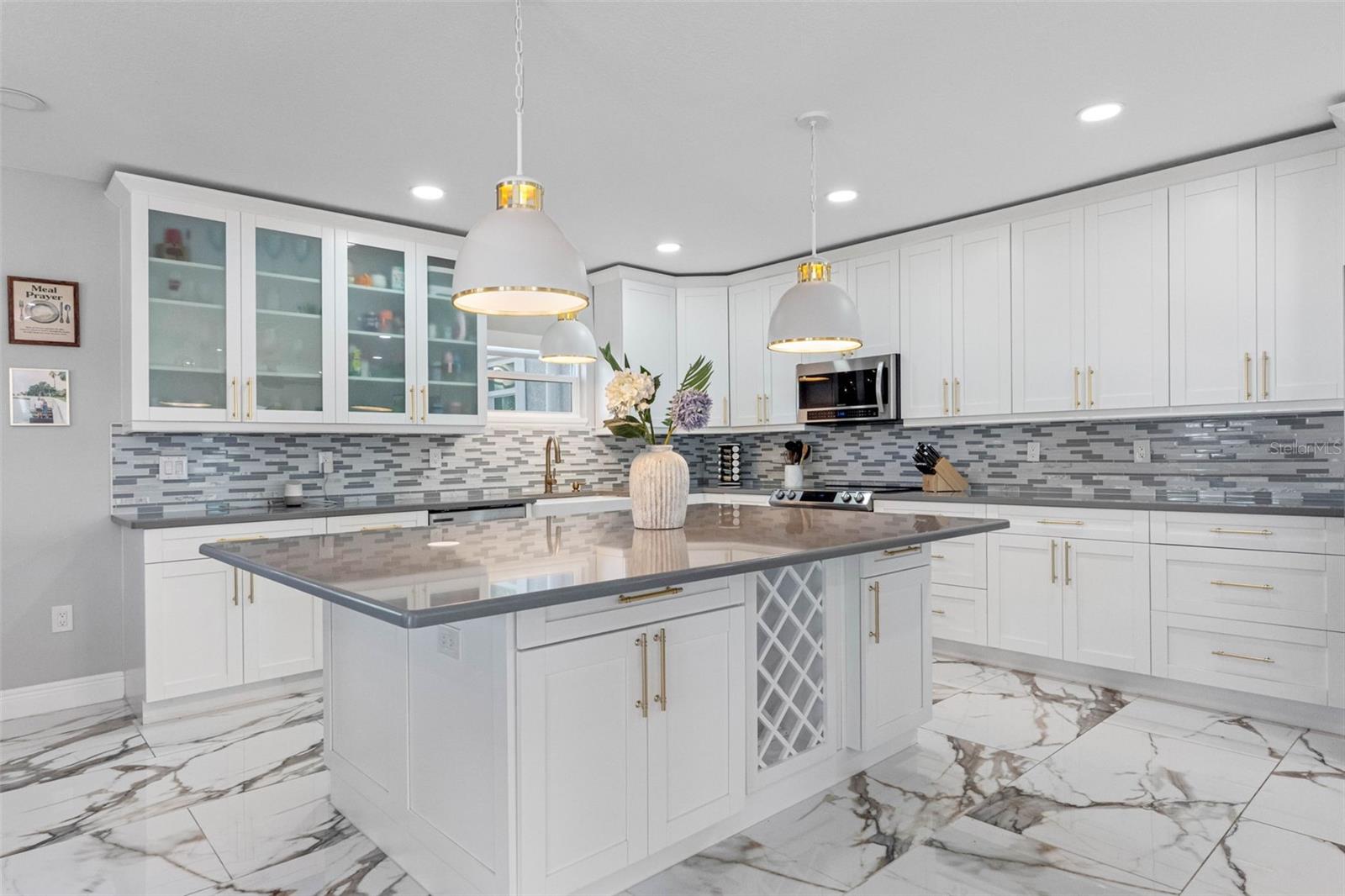 Image 12 of 37 For 3922 Bay View Avenue