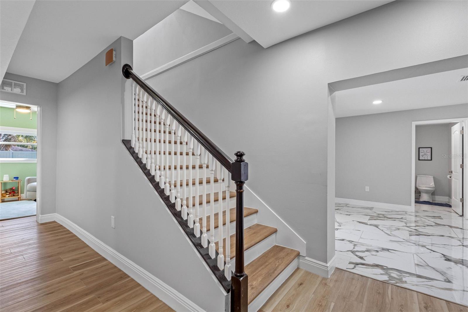 Image 17 of 37 For 3922 Bay View Avenue