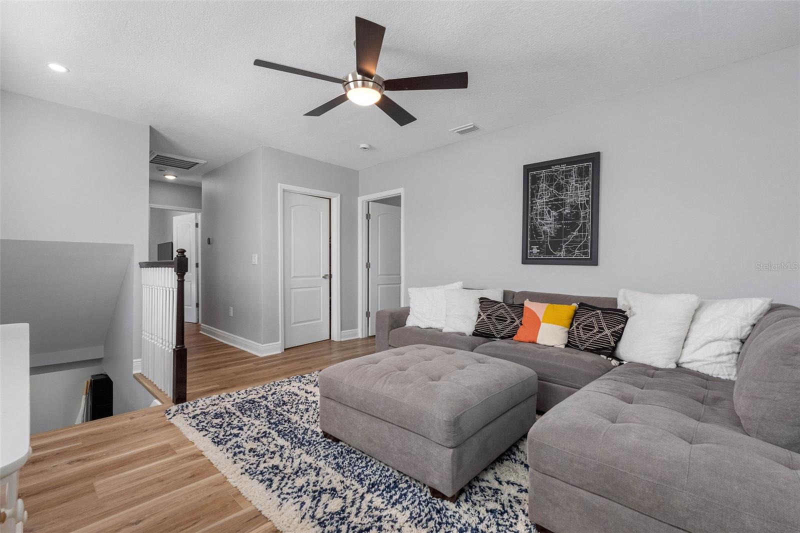 Image 23 of 37 For 3922 Bay View Avenue