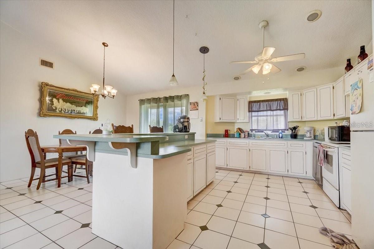 Image 10 of 29 For 2950 Flounder Creek Road