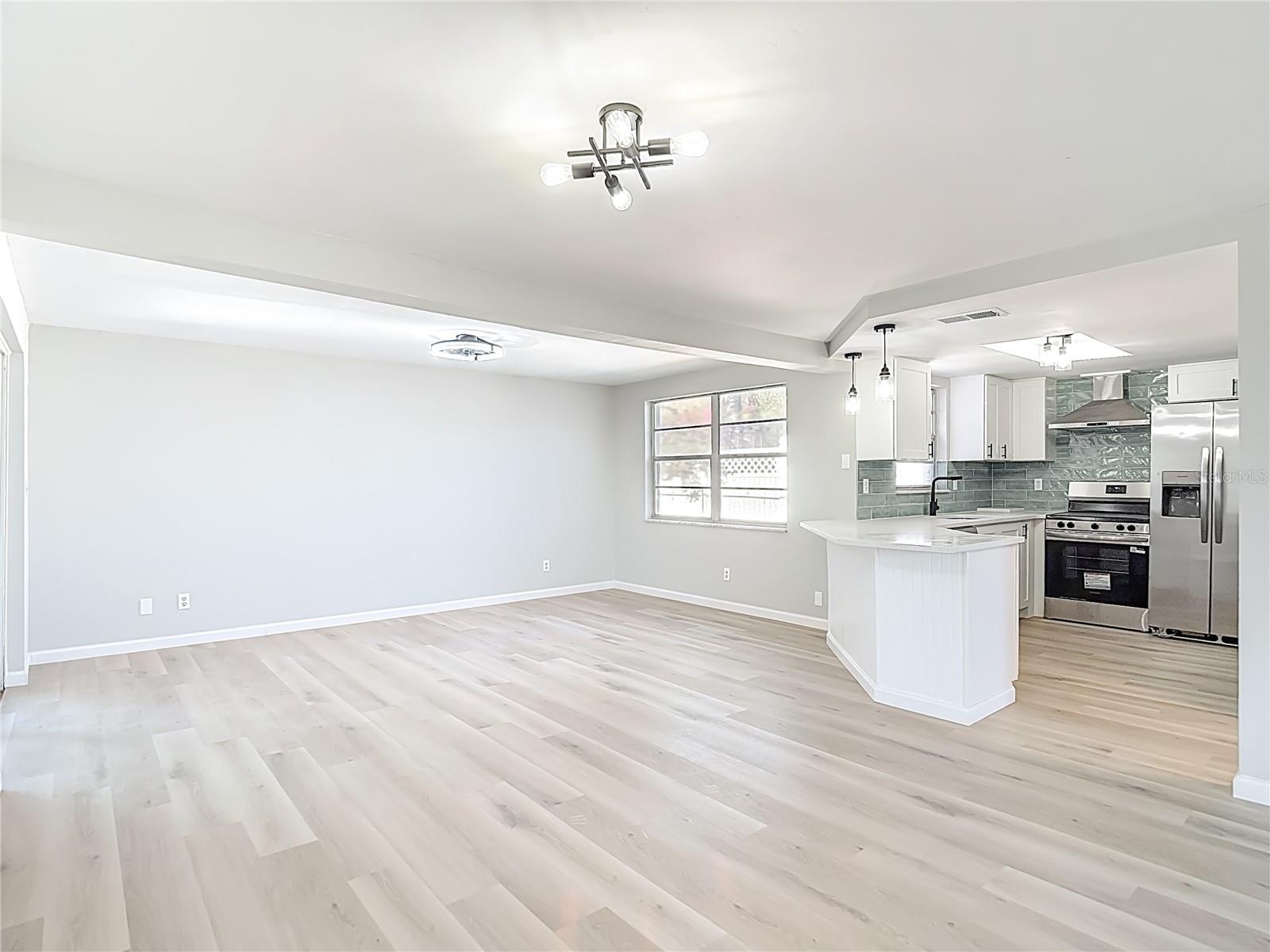 Image 7 of 26 For 5710 Bittersweet Drive