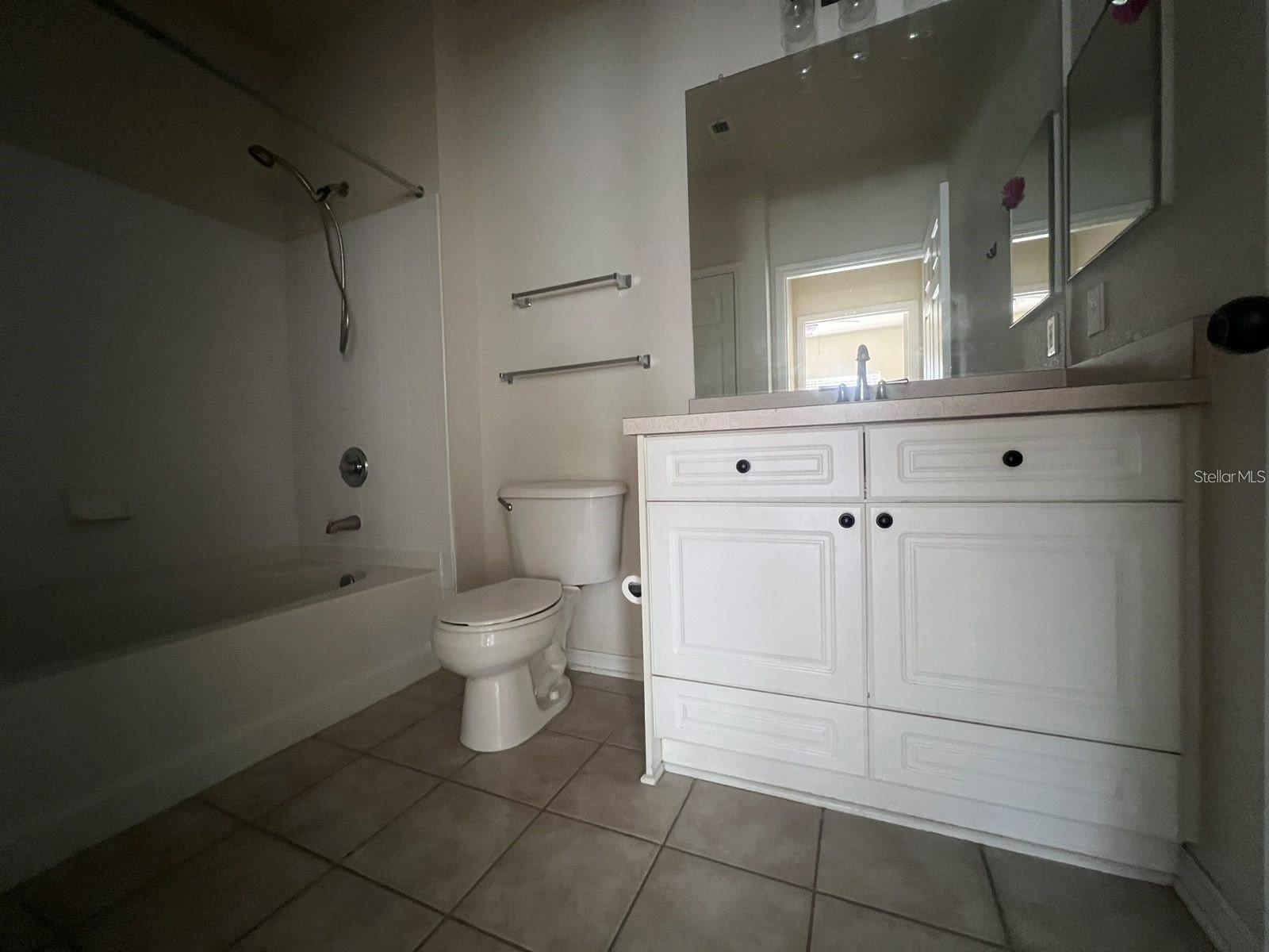 Image 12 of 21 For 1216 Missouri Avenue 426