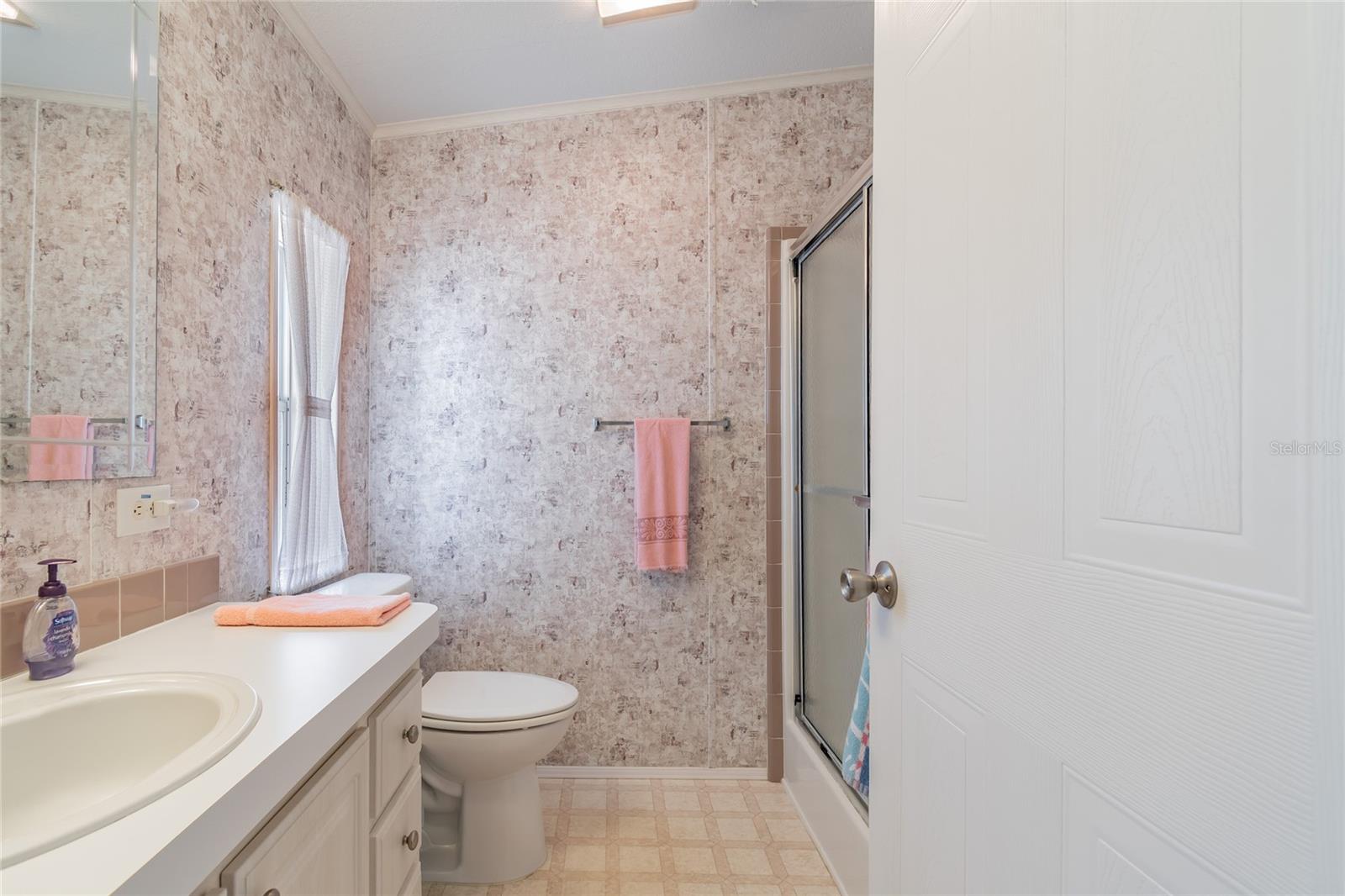 Image 14 of 30 For 35005 Fraser Street