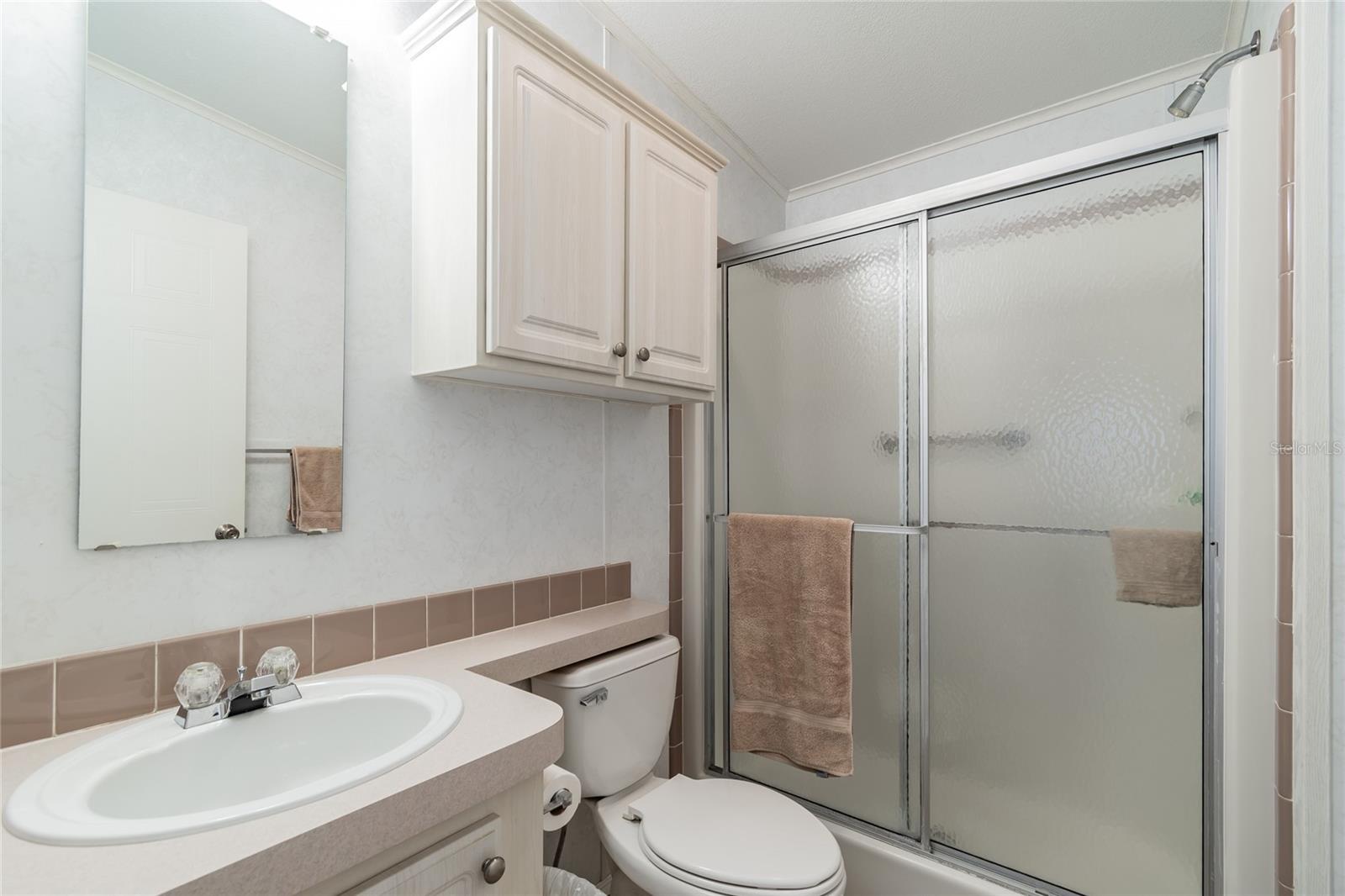 Image 17 of 30 For 35005 Fraser Street