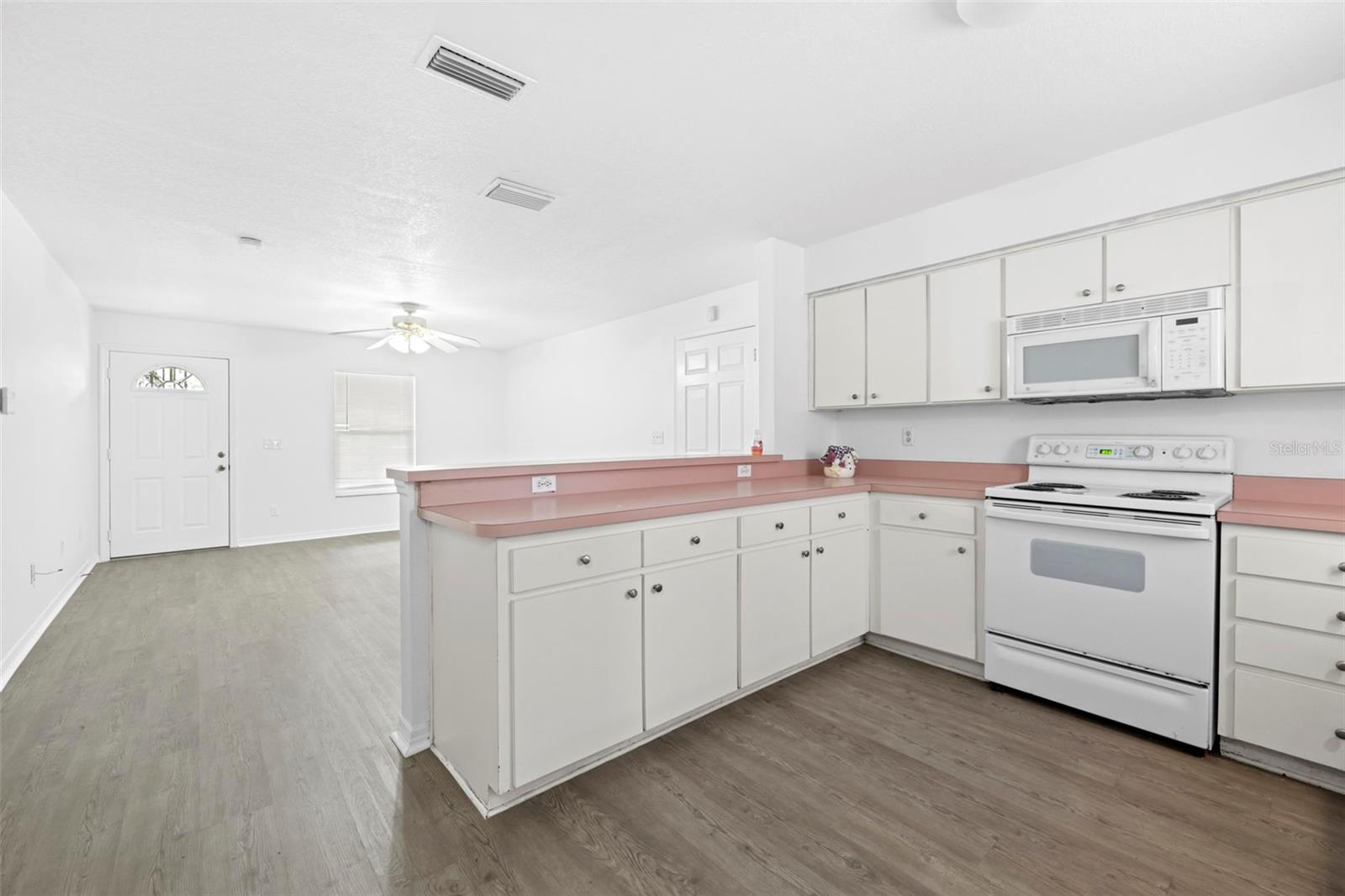 Image 16 of 40 For 37407 Branch Avenue