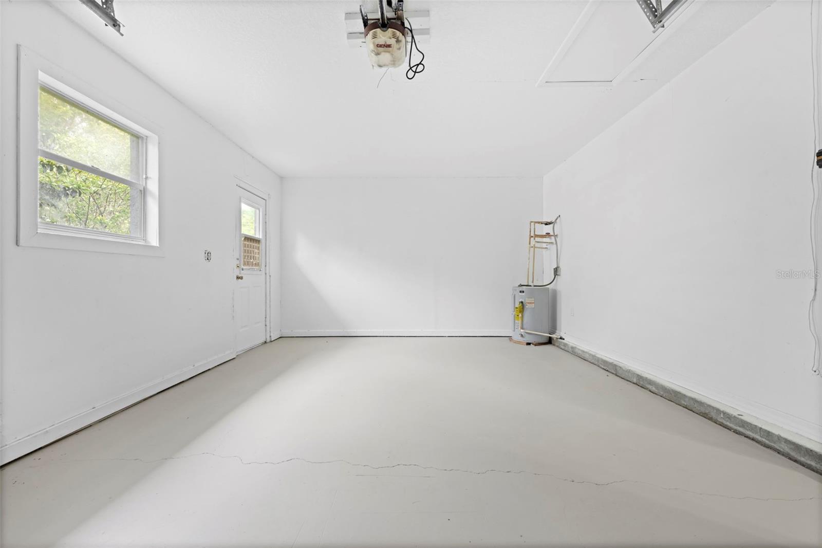 Image 34 of 40 For 37407 Branch Avenue