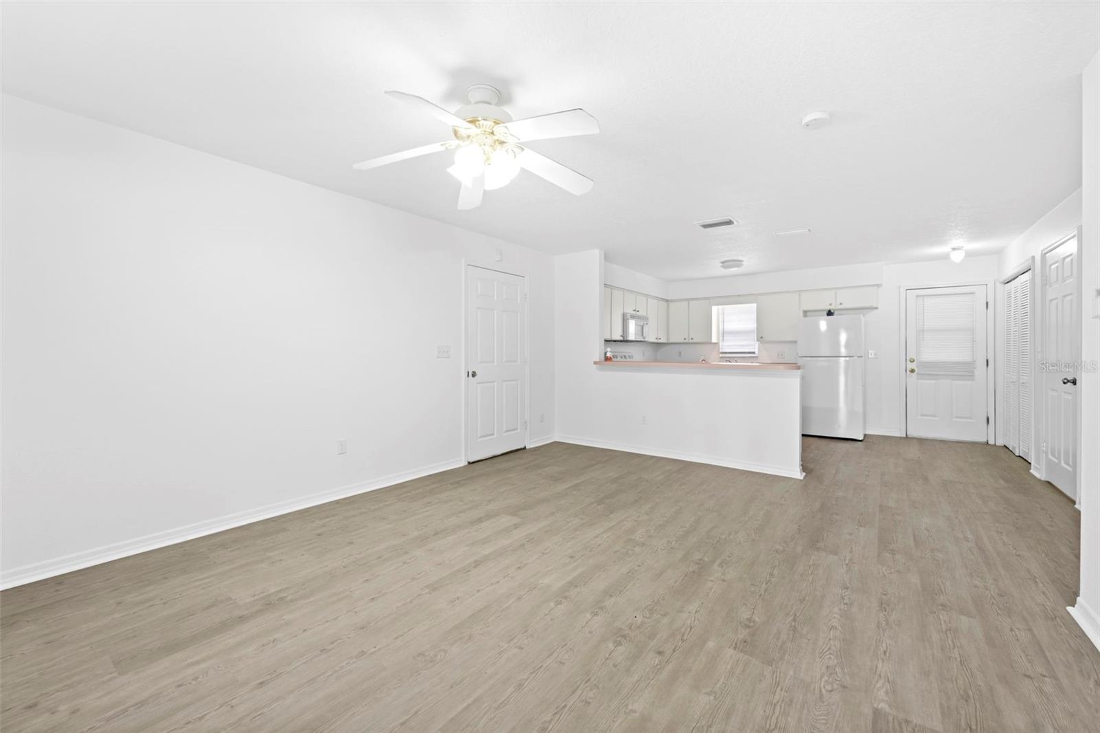 Image 4 of 40 For 37407 Branch Avenue