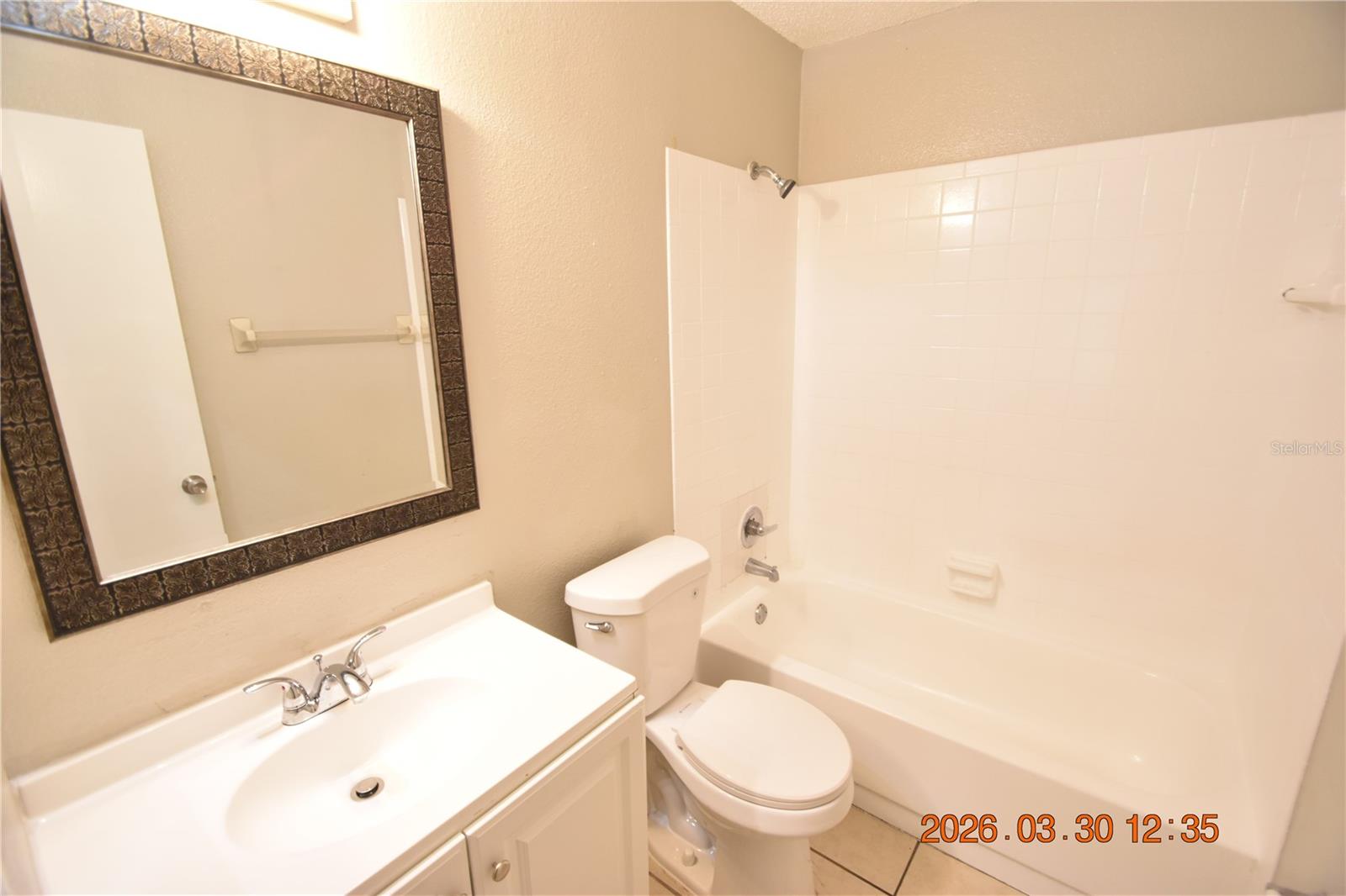 Image 15 of 39 For 2014 Linebaugh Avenue