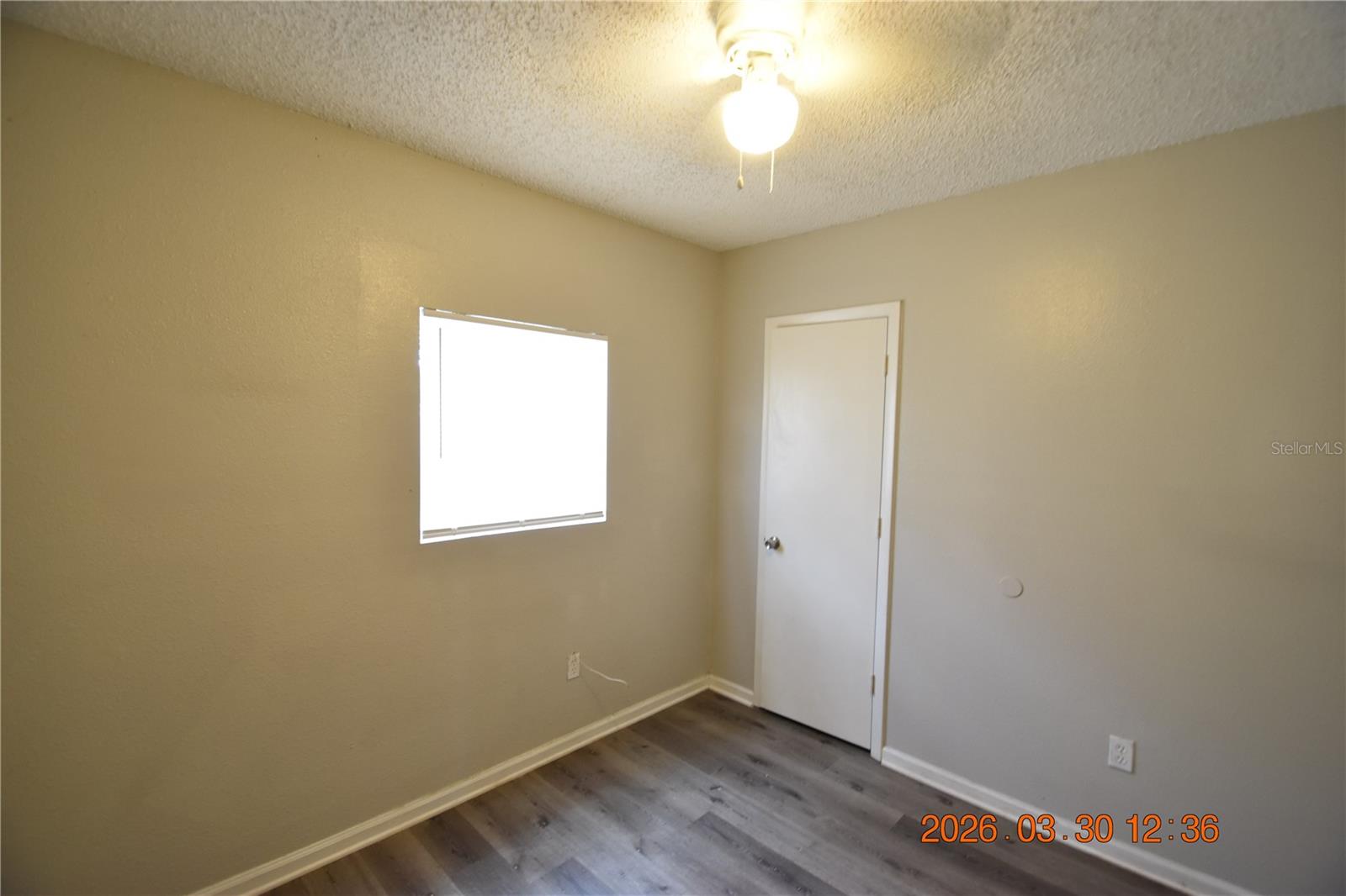 Image 17 of 39 For 2014 Linebaugh Avenue