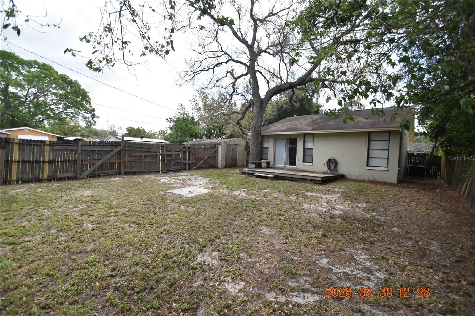 Image 30 of 39 For 2014 Linebaugh Avenue